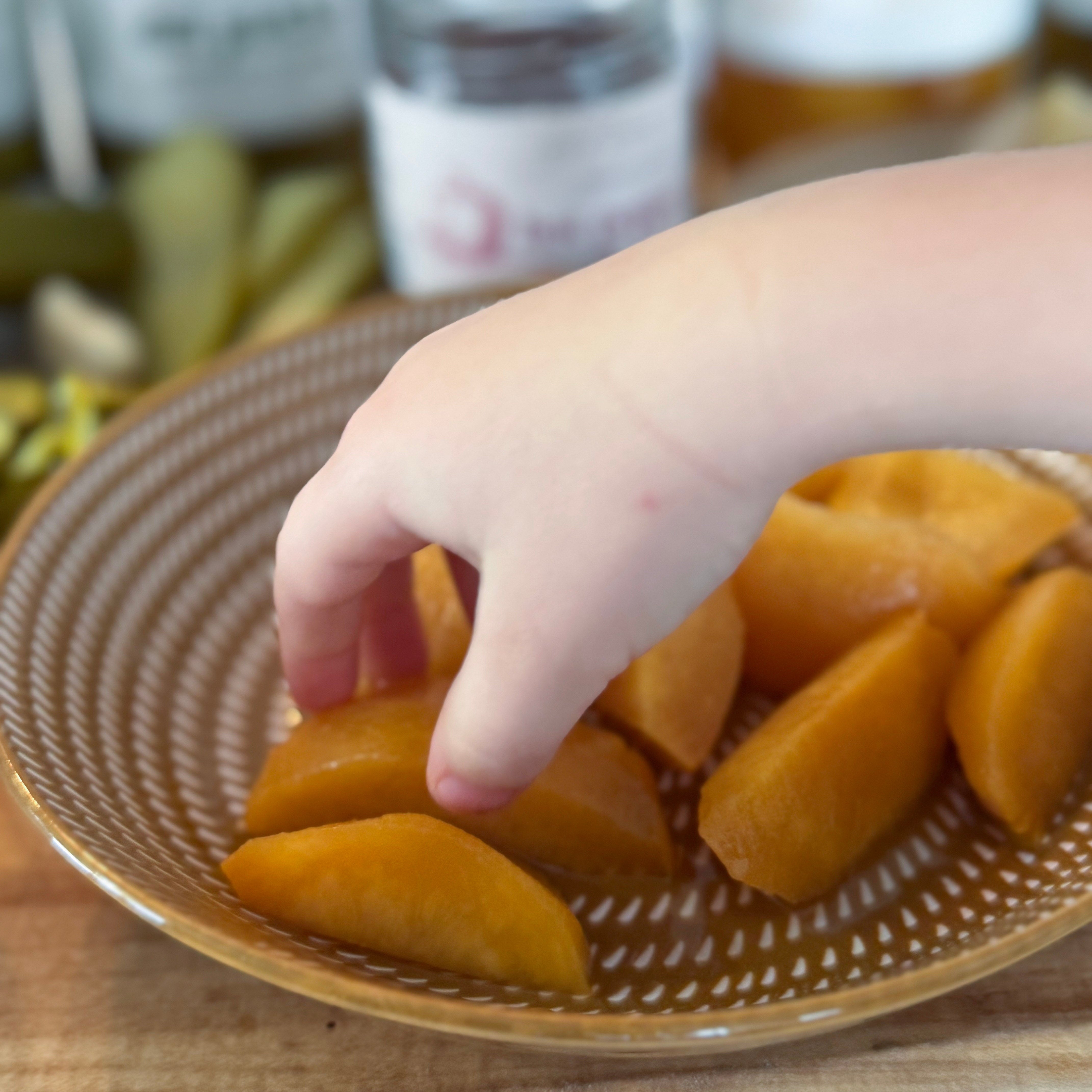 Niagara Canned Peaches – A&T Kountry Kanning